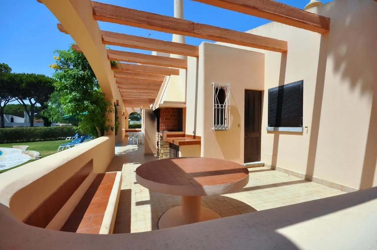 Villa Set In Good Sized, Mature Gardens Which Afford A Very Good Degree Of Privacy And Loule