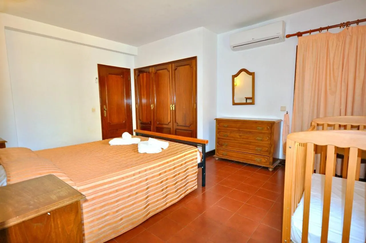Villa Set In Good Sized, Mature Gardens Which Afford A Very Good Degree Of Privacy And Loule
